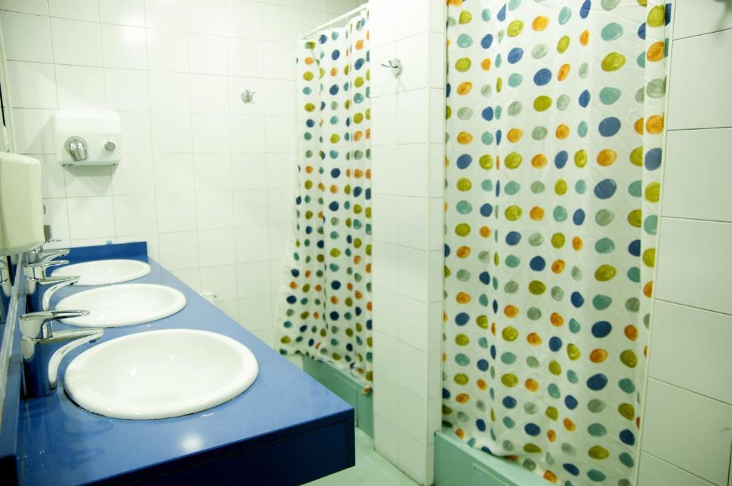 Be Dream Hostel Badalona Exteriör bild